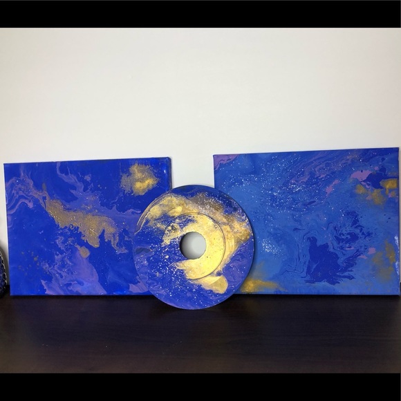 Gorgeous fluid art on vinyl record and canvas ✨ - Picture 2 of 8